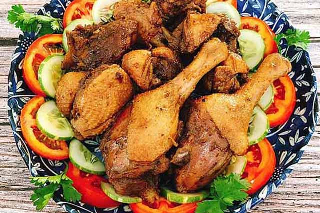 Vịt rô ti là món ăn từ vịt cho bà bầu mà mẹ nên ăn, món ngon từ vịt cho bà bầu