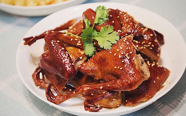 Cách làm chim bồ câu quay
